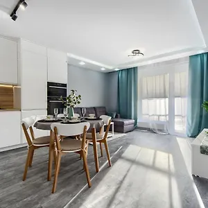 apartament-nad-morzemprzysta-letnica-apartment.gdanskhotel.org/